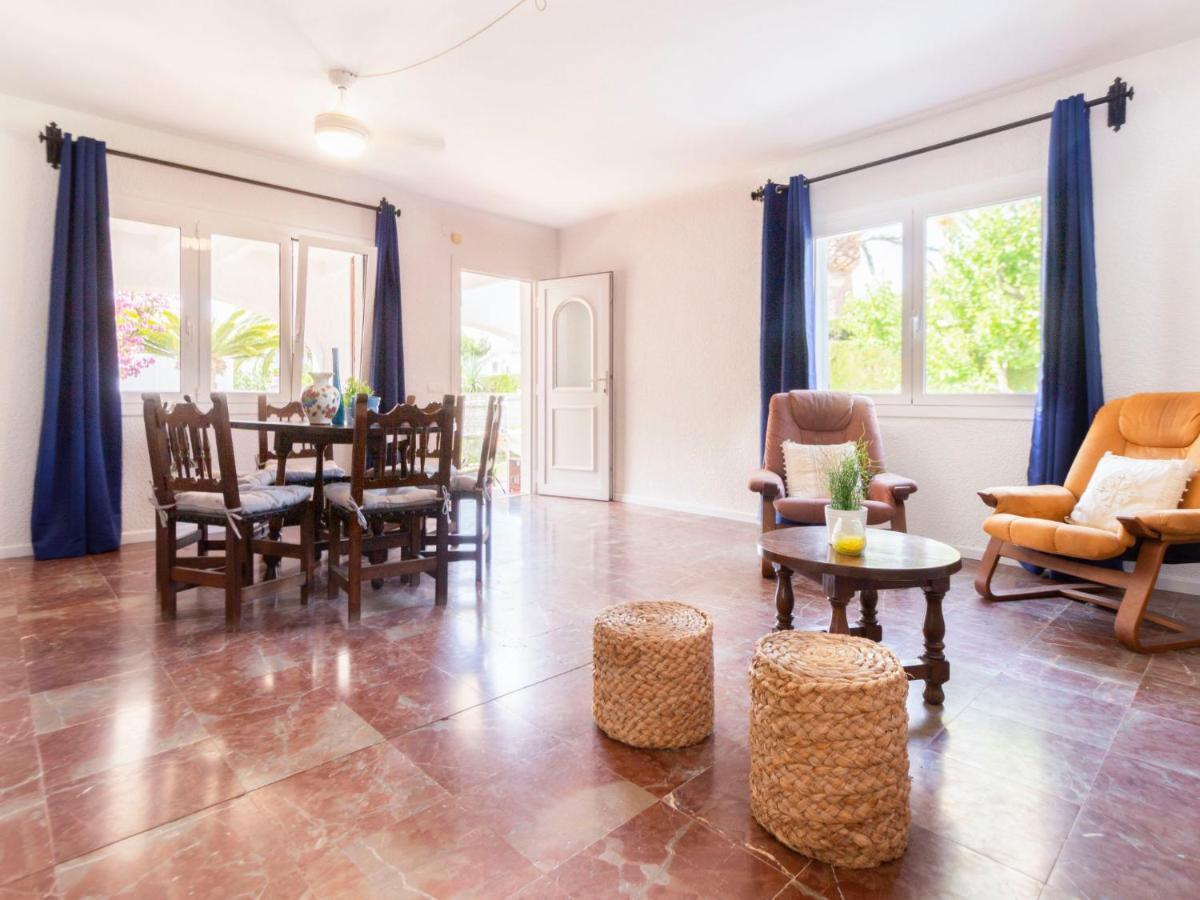 Holiday Home Villa Karoline By Interhome كامبريلس المظهر الخارجي الصورة