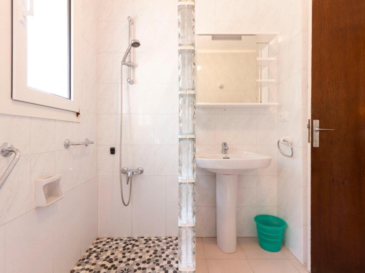 Holiday Home Villa Karoline By Interhome كامبريلس المظهر الخارجي الصورة